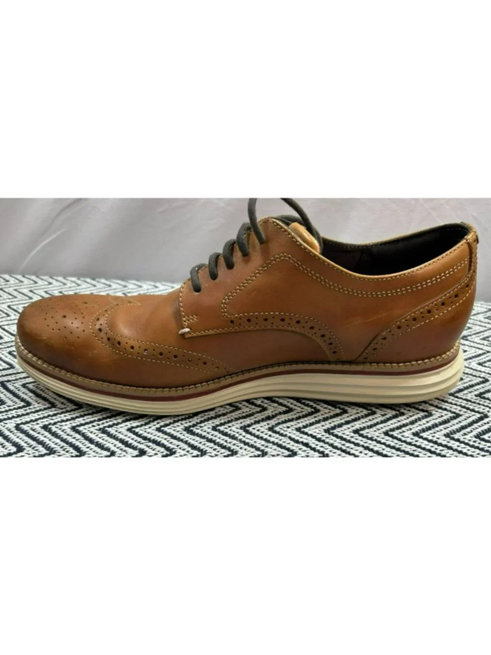 Cole Haan Mens Wingtip Oxford Shoes Brown Size 11M Leather Grand OS Good Conditi
